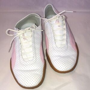 Vintage Puma Women’s Sneakers Size 9